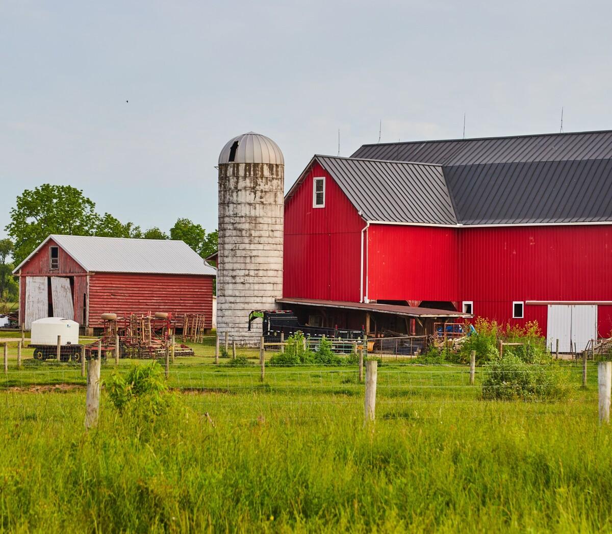 Pole barns residential